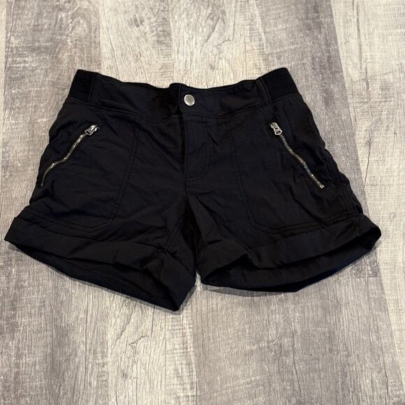 Athleta Black Trekkie North Shortie‎ Shorts Size 2 Excellent Condition! - Picture 1 of 5